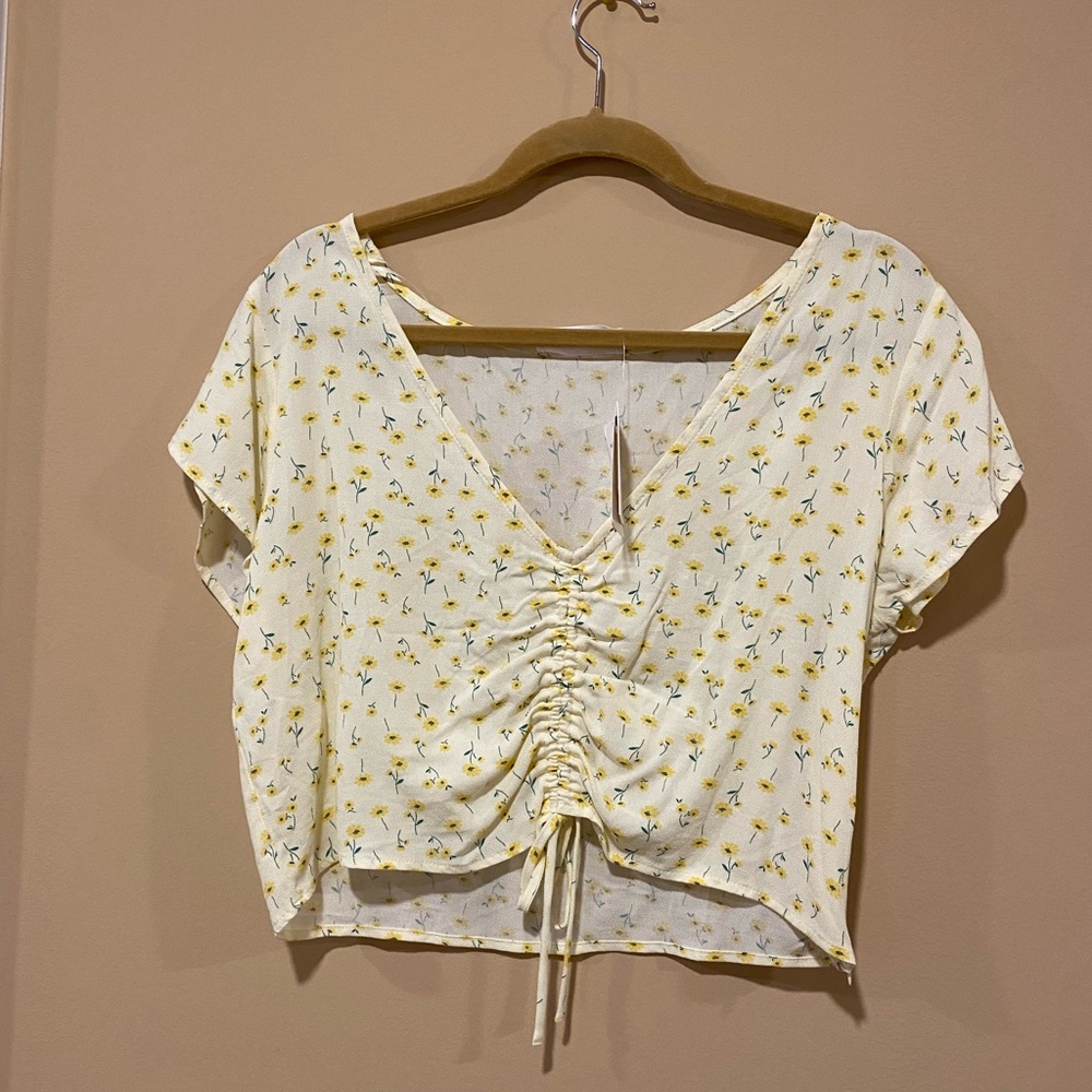 Cropped Elodie Flower Top